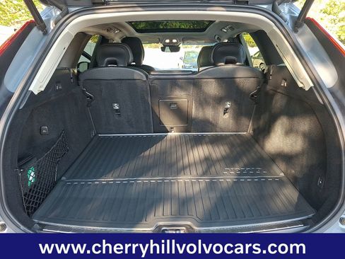 Certified 2024 Volvo XC60 T8 Plus w/ Protection Package Premier image 29