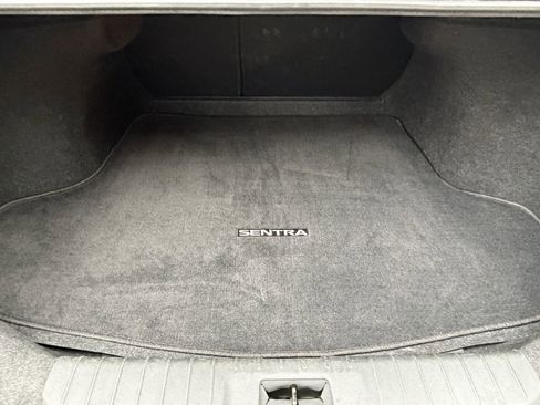 Used 2024 Nissan Sentra SV image 8