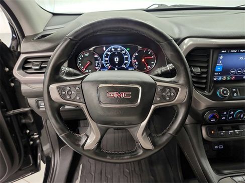 Used 2023 GMC Acadia AT4 image 17