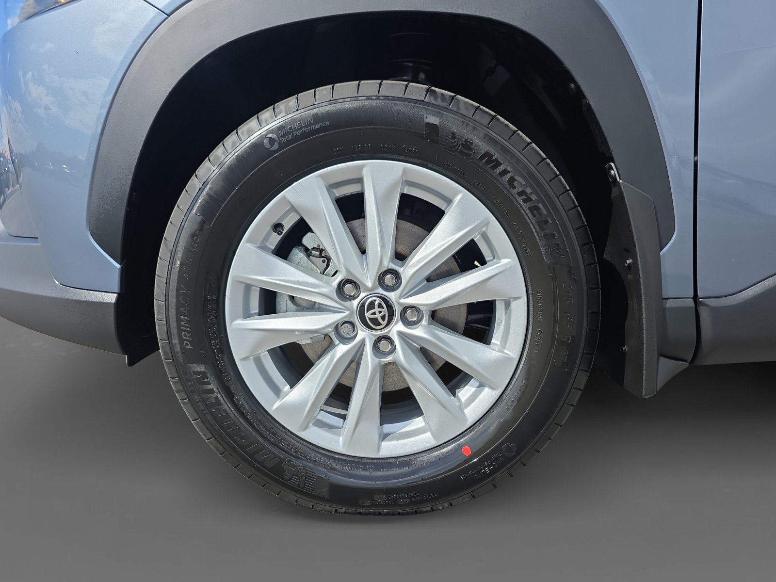 New 2026 Toyota Corolla Cross LE w/ Moonroof Package FWD image 14