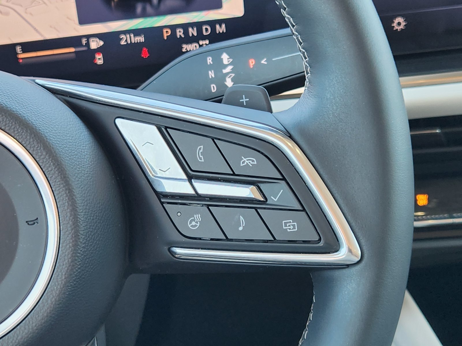Used 2024 Buick Envision Avenir AWD/4WD image 38
