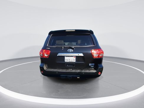 Used 2014 Toyota Sequoia Limited image 7