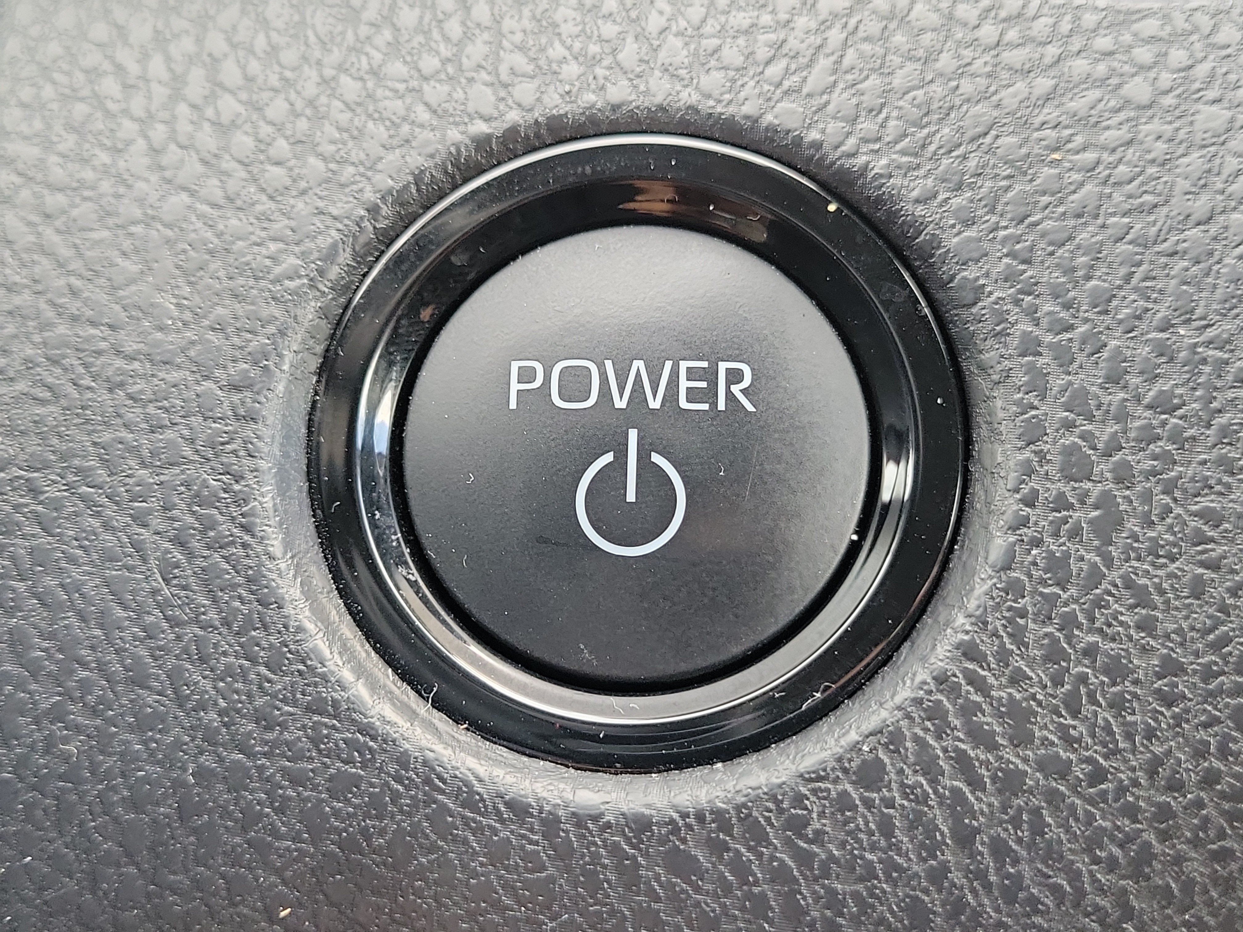 Used 2025 Toyota Camry LE FWD image 19