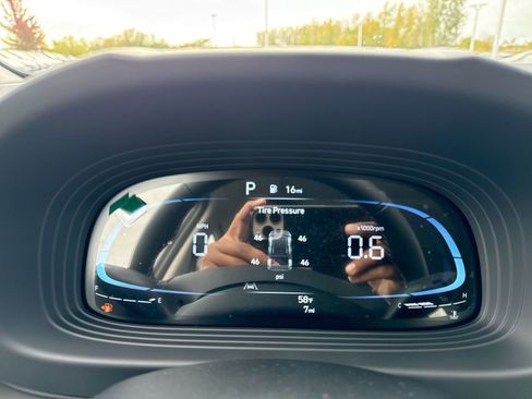 New 2026 Hyundai Venue SEL image 16