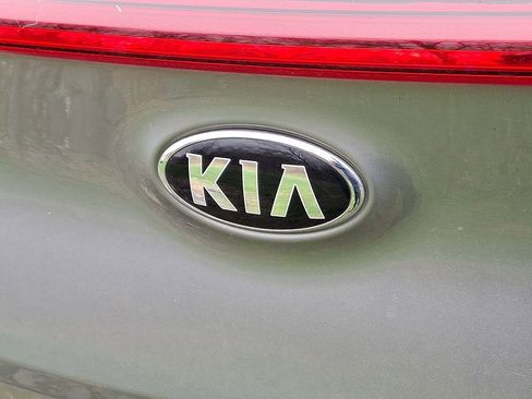 Certified 2020 Kia Sportage EX image 6