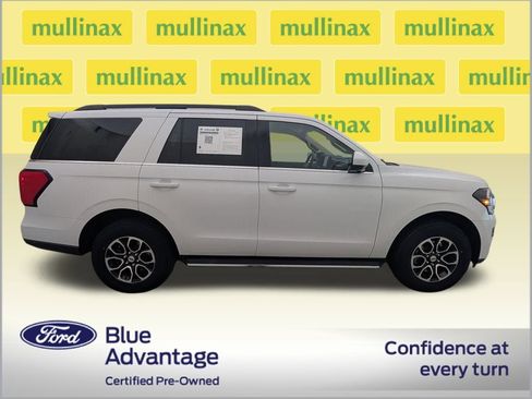 Certified 2023 Ford Expedition XLT image 2