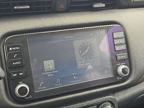 Used 2024 Nissan Kicks SR w/ SR Premium Package FWD image 27