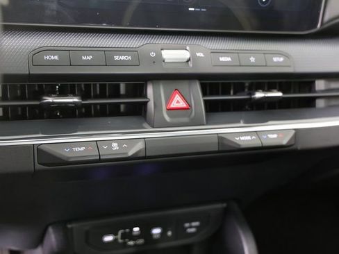 New 2025 Kia K4 GT-Line w/ GT-Line Sunroof Package image 16