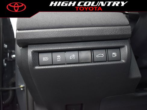 New 2026 Toyota Camry LE image 17