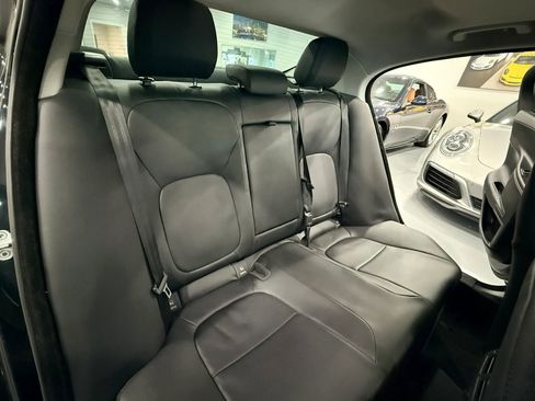 Used 2019 Jaguar XE RWD image 15