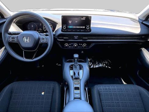 Used 2025 Honda HR-V LX image 15