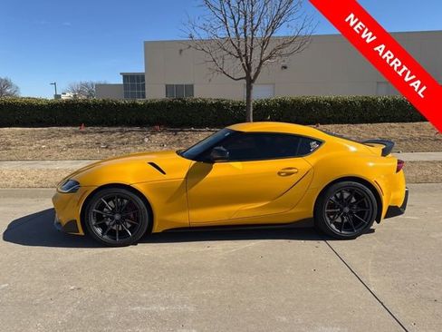 Used 2023 Toyota Supra Premium w/ Driver Assist Package image 6