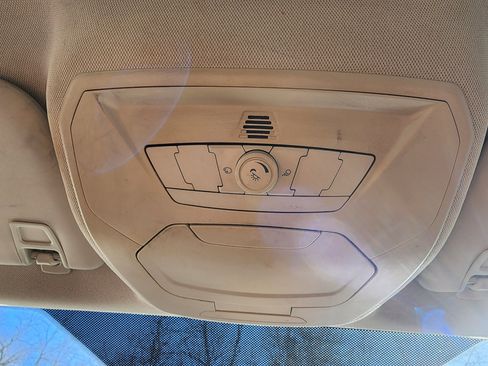 Used 2014 Ford Focus Titanium image 20