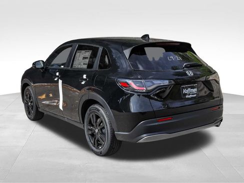 New 2027 Honda HR-V Sport image 5