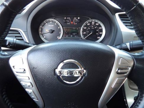 Used 2013 Nissan Sentra SR w/ Driver Pkg image 19