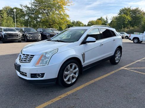 Used 2015 Cadillac SRX Performance w/ Driver Awareness Package AWD/4WD image 5