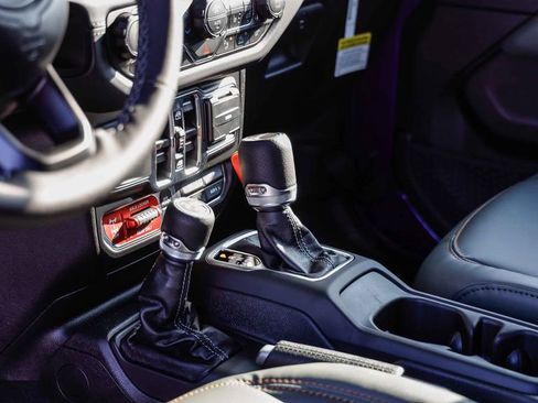 New 2026 Jeep Gladiator Mojave image 23