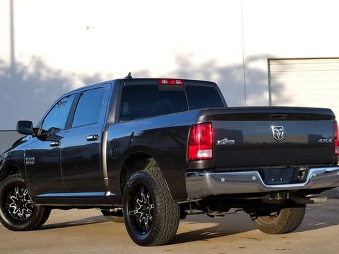 Used 2018 RAM 1500 Big Horn image 4