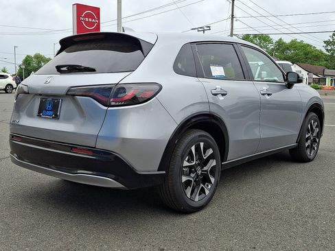 New 2027 Honda HR-V EX-L image 3