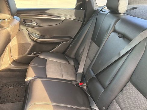 Used 2020 Chevrolet Impala LT FWD image 42