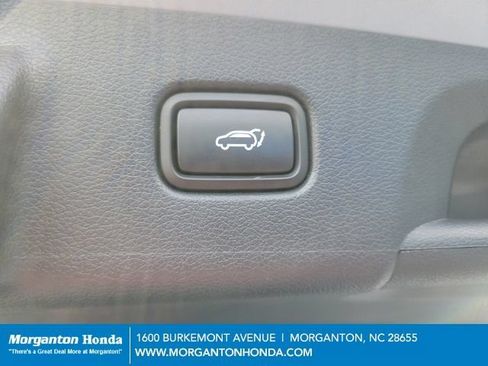 Used 2024 Hyundai Palisade SEL AWD/4WD image 19