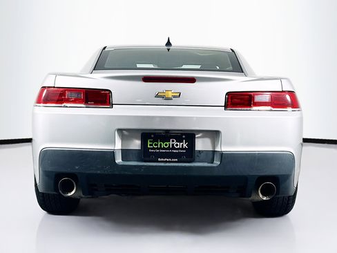 Used 2015 Chevrolet Camaro LS RWD image 7