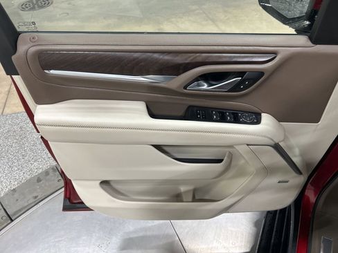Used 2021 GMC Yukon Denali AWD/4WD image 15