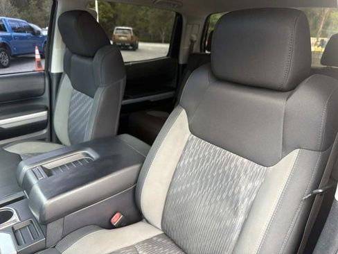 Used 2018 Toyota Tundra SR5 w/ SR5 Upgrade Package RWD image 11