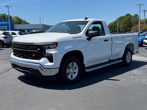 Used 2025 Chevrolet Silverado 1500 W/T RWD image 7