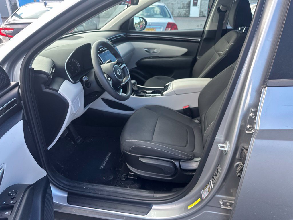 Used 2022 Hyundai Tucson SE AWD/4WD image 9