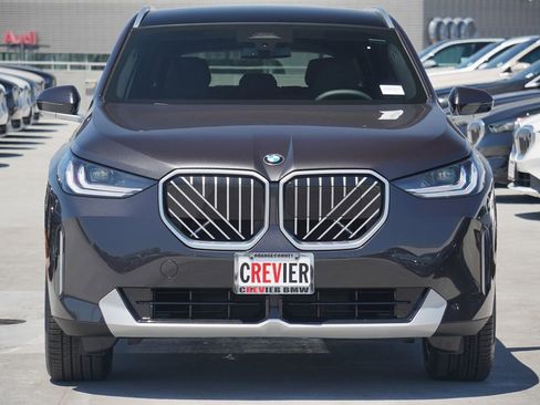 Used 2025 BMW X3 xDrive30i w/ Convenience Package image 2