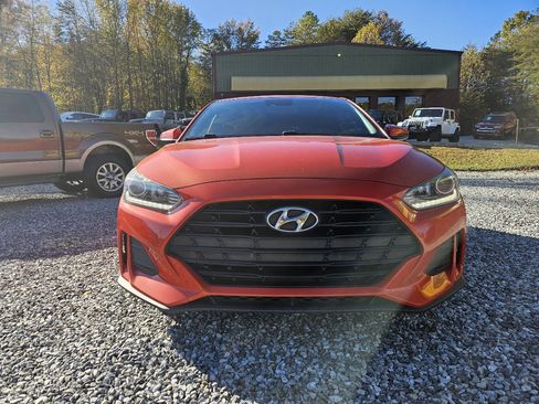 Used 2019 Hyundai Veloster 2.0 image 3