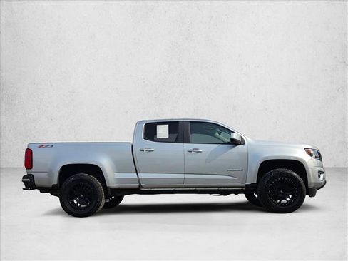 Used 2015 Chevrolet Colorado Z71 AWD/4WD image 6