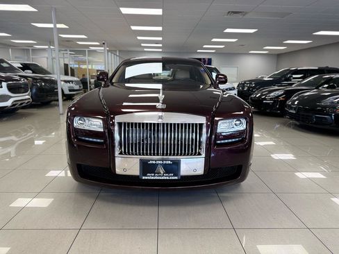 Used 2011 Rolls-Royce Ghost RWD image 3