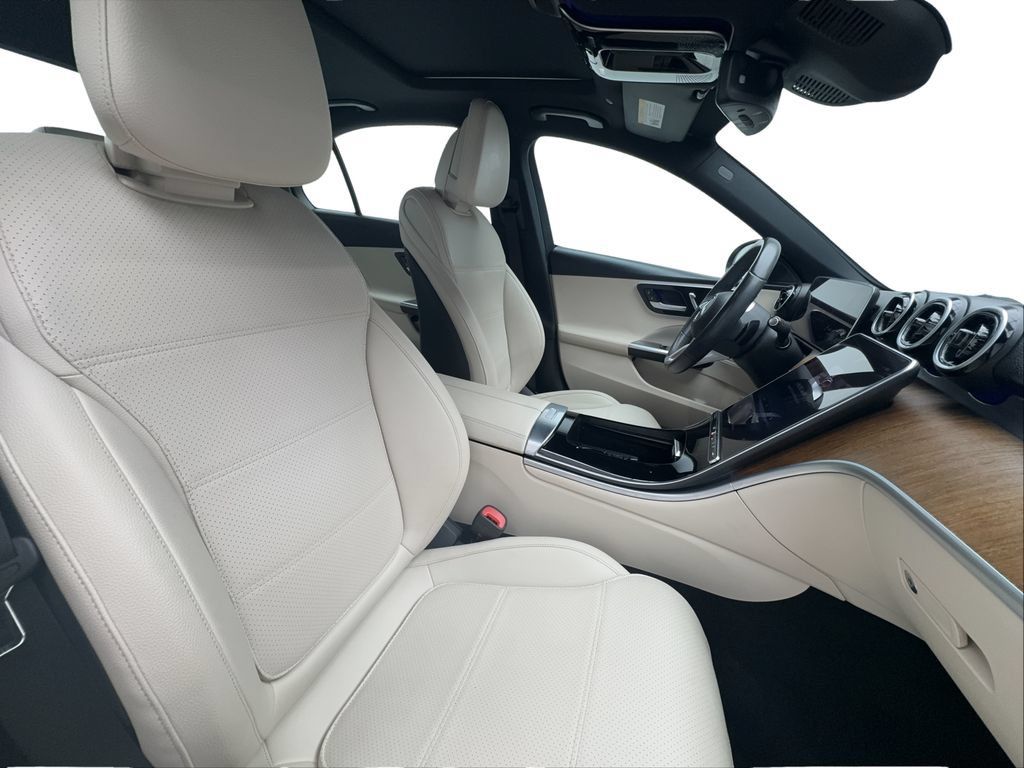 Used 2022 Mercedes-Benz C 300 Sedan image 32