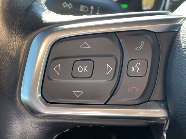 Used 2022 Jeep Wrangler Unlimited Sahara w/ Cold Weather Group AWD/4WD image 33