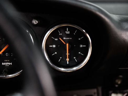 Used 1995 Porsche 911 Cabriolet image 24