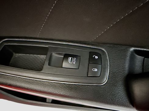 Used 2022 Dodge Charger GT image 31