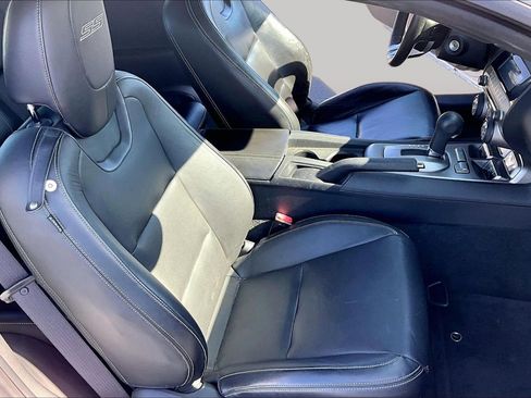 Used 2010 Chevrolet Camaro SS w/ RS Package RWD image 7