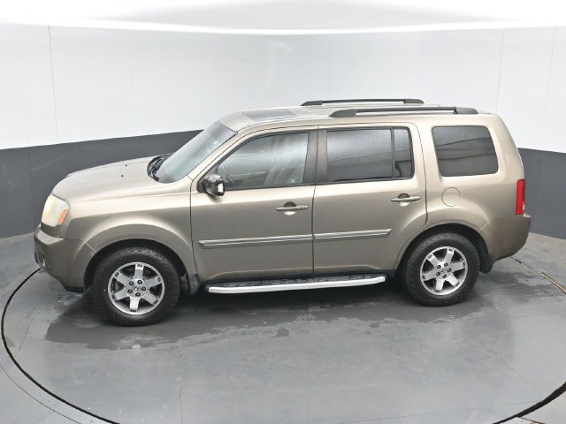 Used 2010 Honda Pilot Touring image 35