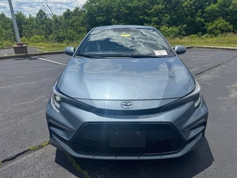 Used 2024 Toyota Corolla SE w/ SE Premium Package FWD image 8