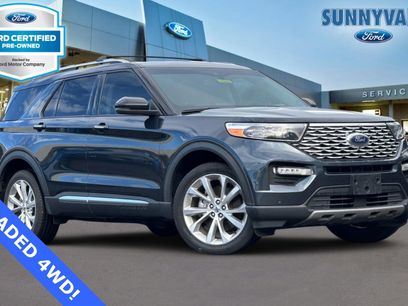Certified 2022 Ford Explorer Platinum w/ Technology Package