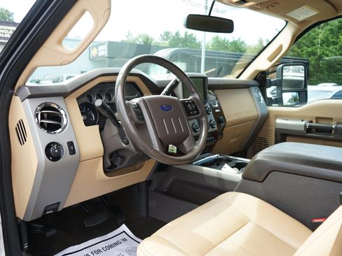Used 2015 Ford F350 Lariat w/ Lariat Ultimate Package AWD/4WD image 12
