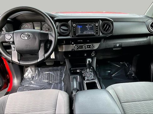 Used 2016 Toyota Tacoma SR RWD image 15