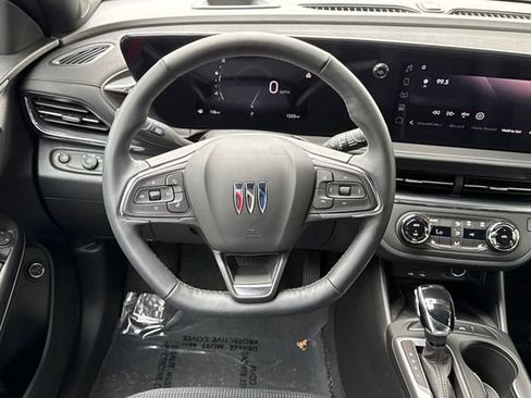 Used 2026 Buick Envista Preferred w/ Convenience I Package FWD image 16