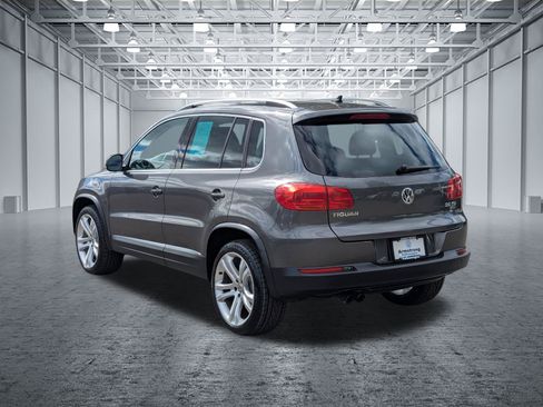 Used 2013 Volkswagen Tiguan SEL AWD/4WD image 3