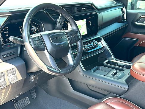 Used 2024 GMC Sierra 3500 Denali Ultimate AWD/4WD image 12