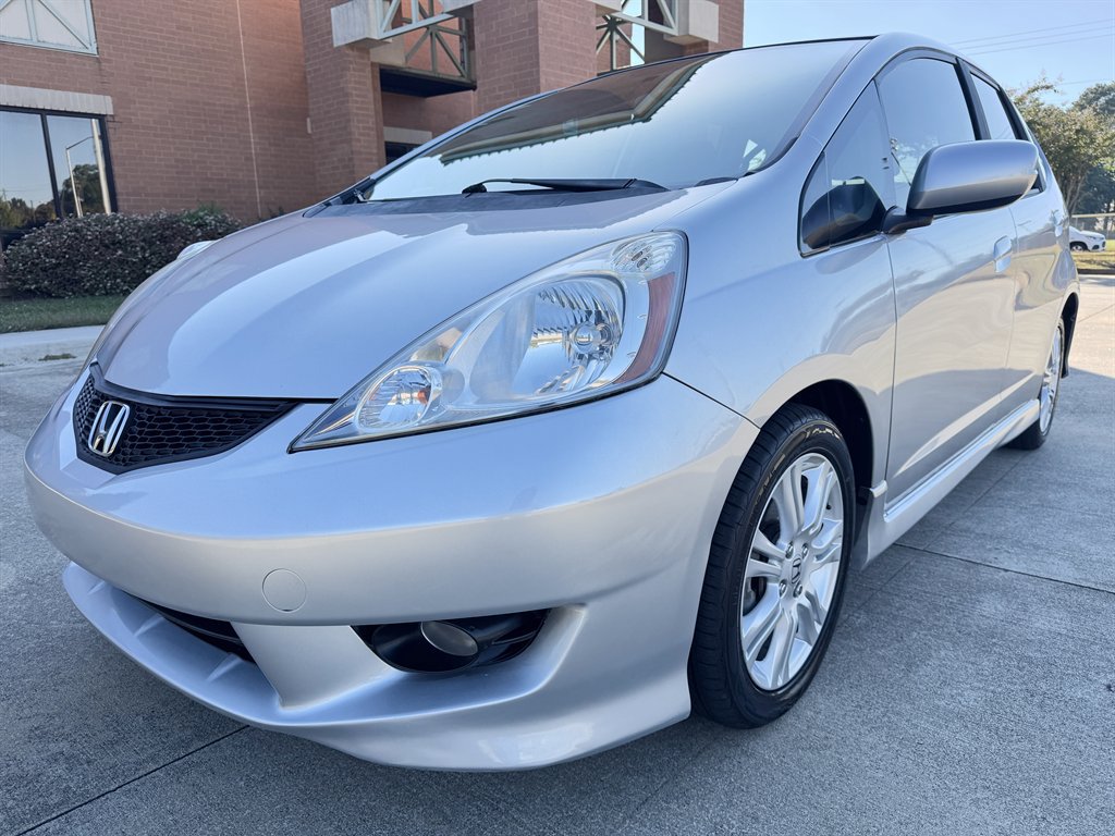 Used 2011 Honda Fit Sport image 7