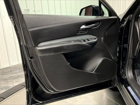 Used 2023 Cadillac XT4 Premium Luxury image 22