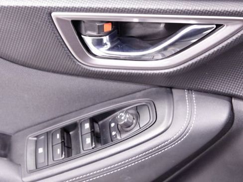 Used 2023 Subaru Forester Premium image 22